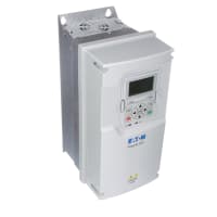 Conduzca, GEN Purp., 3PH, 230V, 6.6 A, 1.1 kilovatios, 1.5 caballos de fuerza, EMC Filt. /C.C. Chk, Brk, LCD, IP54, Ctd