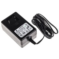 La fuente de alimentación 50.4W enchufa el enchufe cambiado hecho salir del modo AUS/EU/UK/US de 30V 1.68A 1