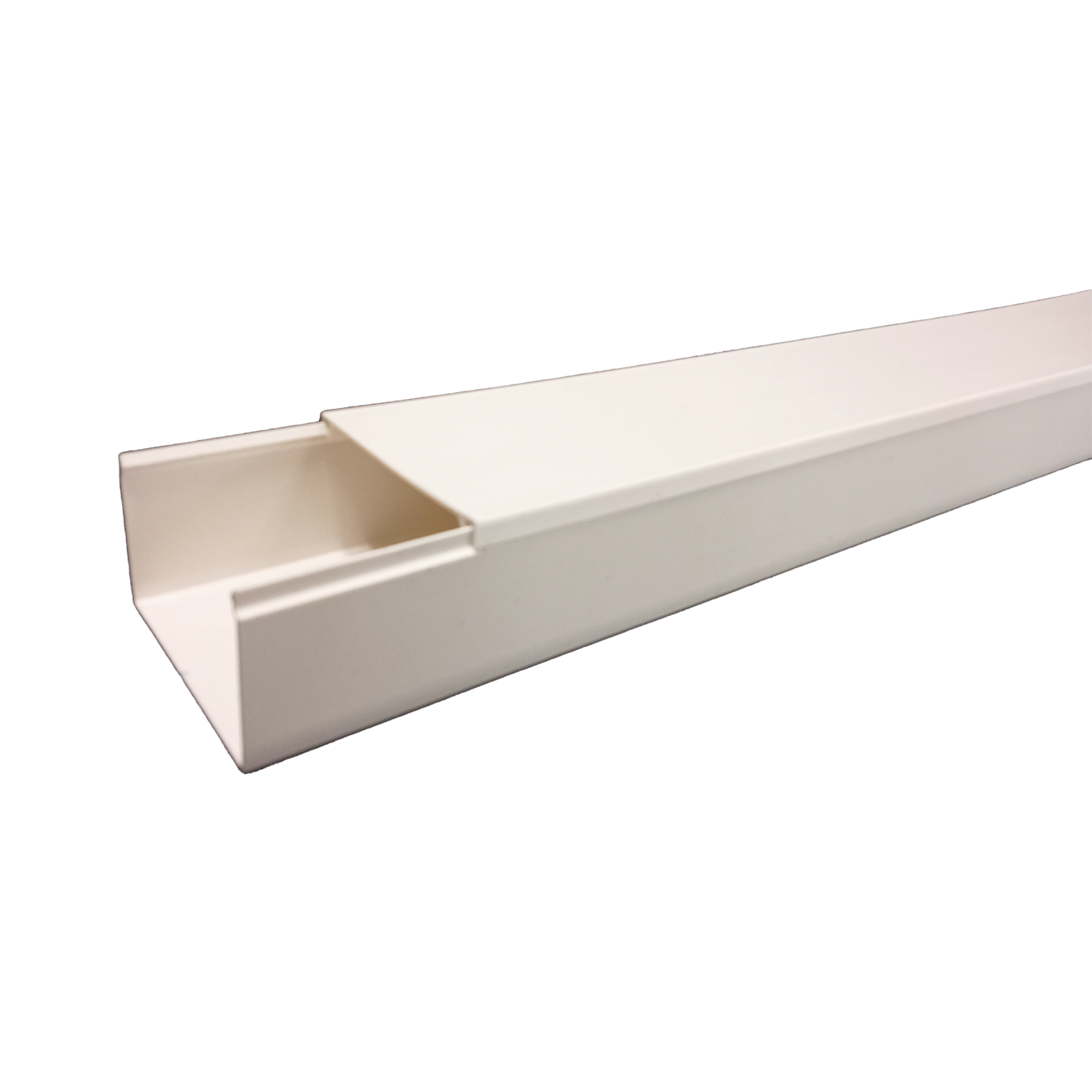 Canaleta TMK-4577 Color Blanco de PVC rÃgido Auto Extinguible, para uso en interiores, con un largo de 2.5 metros (5500-01250)