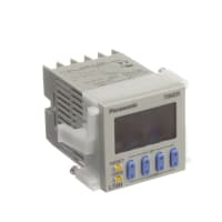 Retraso el relais, con varios modos de funcionamiento, iluminado, tornillo conecta, serie de LT4H