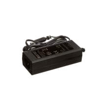 Fuente de alimentación, AC-DC, tablero del escritorio - C14, 30W, 12V