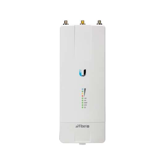 Radio de Backhaul conectorizado de alta capacidad, con tecnología airFiber hasta 687 Mbps*, banda licenciada 4 GHz (4700 - 4990 MHz*)