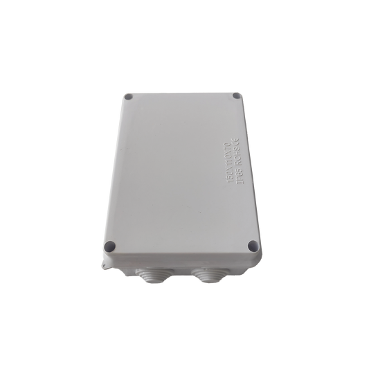 Caja de Conexiones Impermeable IP65, 10 Entradas, Dimensiones 150 x 110 x 70 mm, para Instalaciones Industriales, Comerciales y Residenciales, Incluye TornillerÃ­a para su InstalaciÃ³n