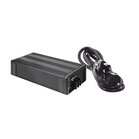 Cargador para BaterÃ­as de Plomo Ãcido y Litio / 13.5A / 12V / Bancos de 55 a 180 Ah/ Con cable de alimentaciÃ³n