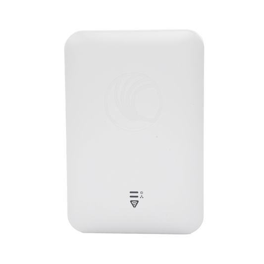 Access Point WiFi cnPilot e501S para exterior, IP67 grado industrial, Filtros para coexistencia con redes LTE, doble banda, antena sectorial 90-120 grados y puerto PoE secundario